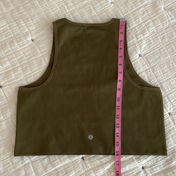 ATHLETA Aurora Seamless Crop Rib Tank Top V-Neck in Acacia Olive Green Size XL - Picture 7 of 8